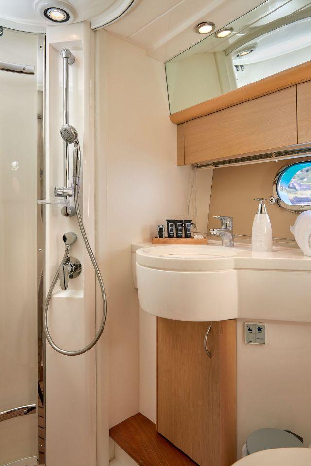 Book Princess 42 Fly Motor yacht for bareboat charter in Marina Lav - Podstrana, Split region, Croatia with TripYacht!, picture 41