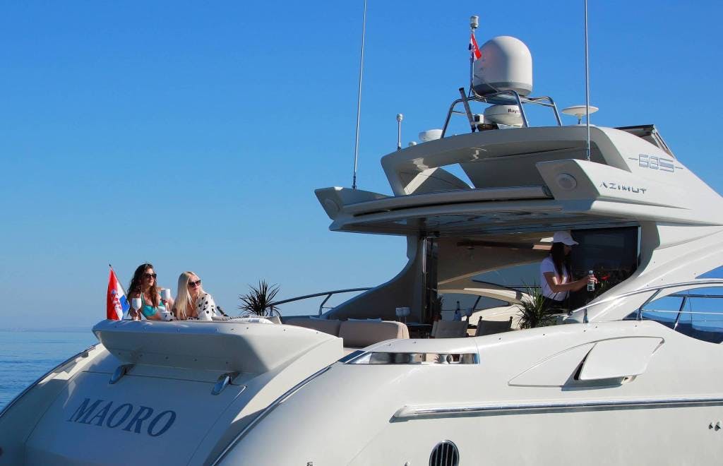 Book Azimut 68 - 3 + 1 cab. Luxury motor yacht for bareboat charter in ACI Marina Split, Split region, Croatia with TripYacht!, picture 12