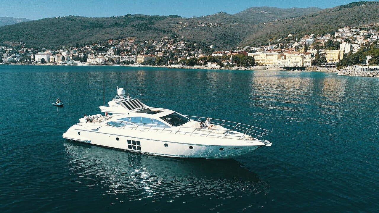Book Azimut 68 - 3 + 1 cab. Luxury motor yacht for bareboat charter in ACI Marina Split, Split region, Croatia with TripYacht!, picture 4