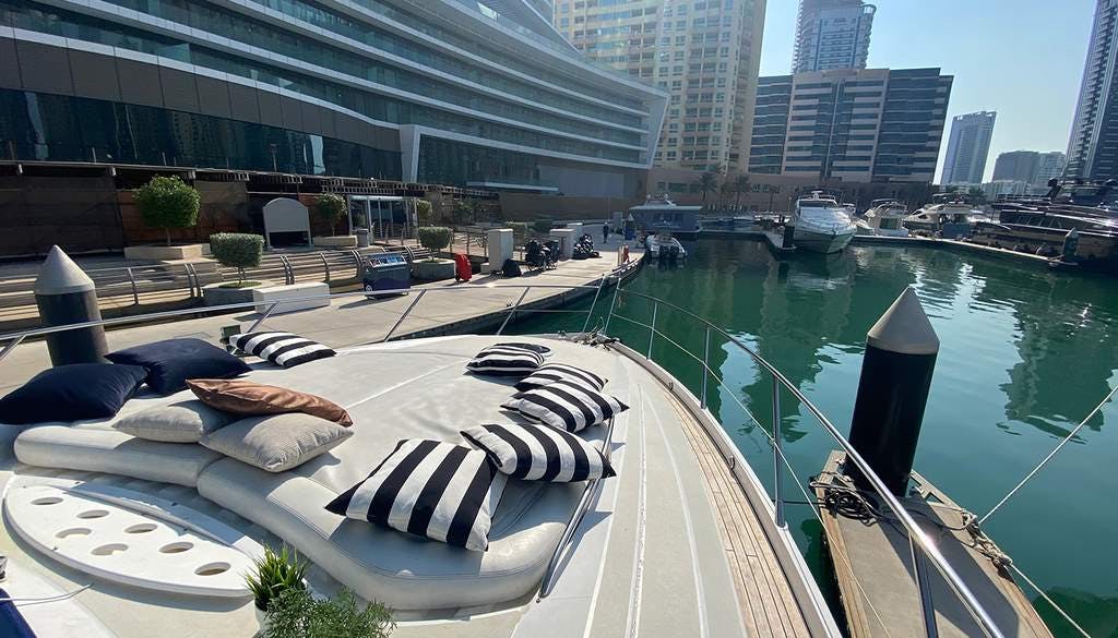 Book Sunseeker Manhattan 64 Motor yacht for bareboat charter in Dubai, Marina Yacht Club, Dubai, United Arab Emirates with TripYacht!, picture 3