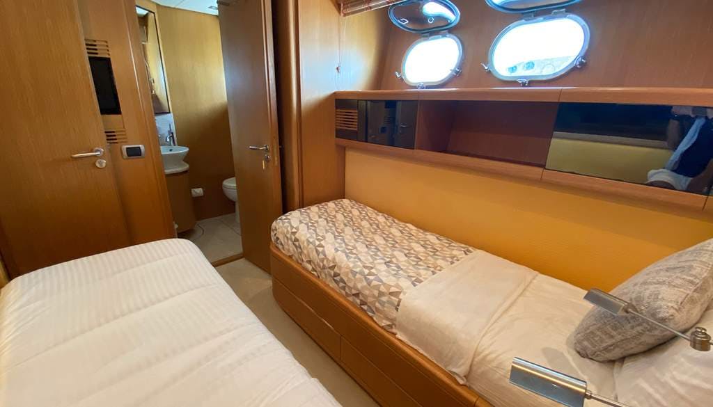 Book San Lorenzo 72 Luxury motor yacht for bareboat charter in Dubai, D-Marin Business Bay Marina, Dubai, United Arab Emirates with TripYacht!, picture 12